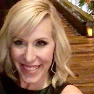 Meet your Posher, Heather n